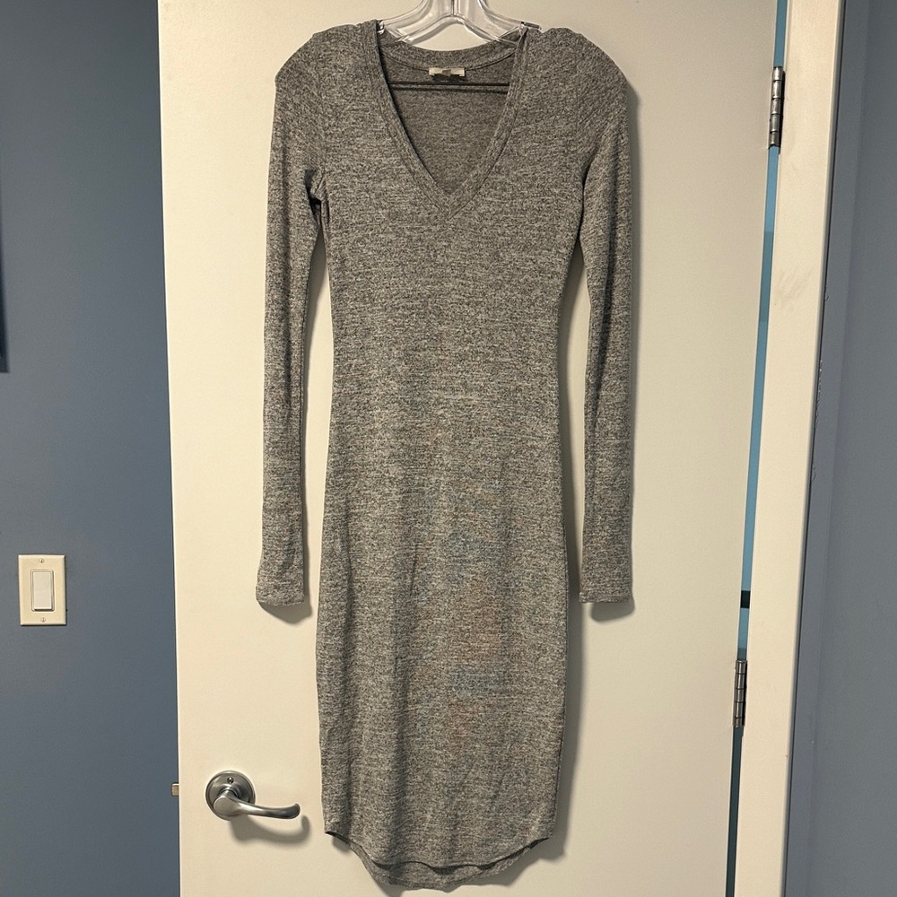 Wilfred Free grey V-neck midi dress
